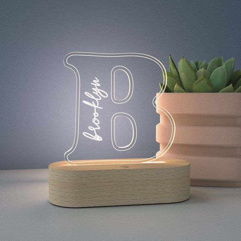 B shaped minimal LED stand
