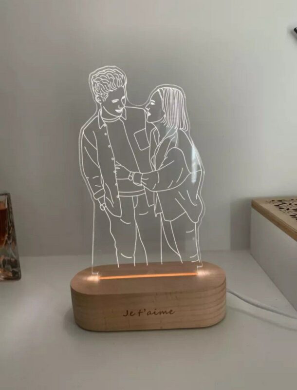 Customized Sketch Art Couples LED Stand