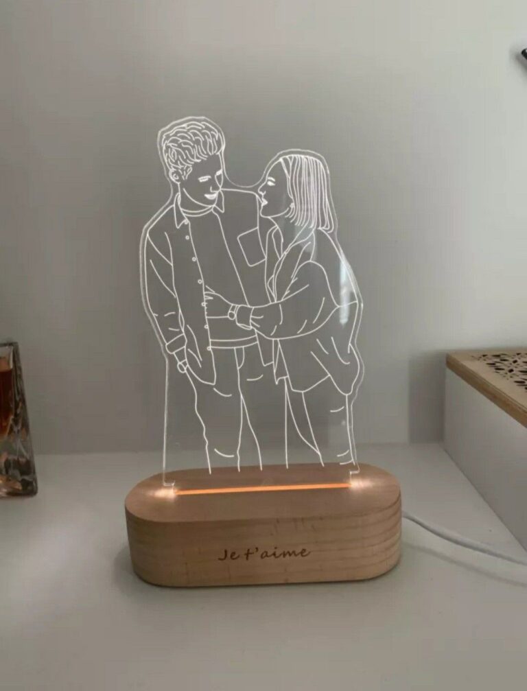 Customized Sketch Art Couples LED Stand