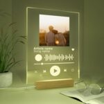 Couple's Spotify Photo LED Stand